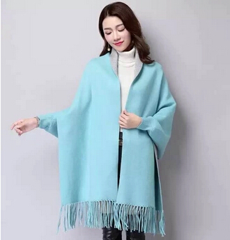 流苏斗篷披肩图2