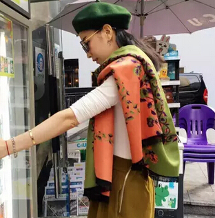 秋冬季加厚超长两用披肩图2