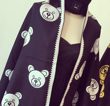 韩国东大门可爱卡通围巾披肩图3