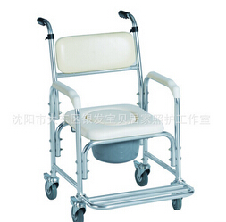 老人 孕妇 三合一软垫轮椅 洗澡椅 移动式坐便椅