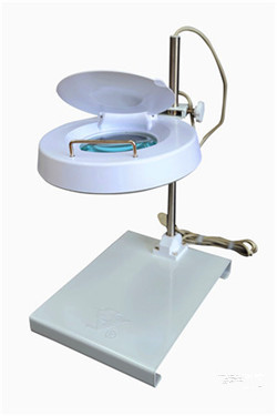 可调式照明放大镜图3