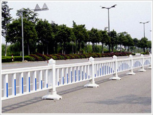 市政隔离网 道路护栏图1