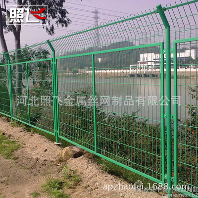 双边丝护栏厂家供应高速公路护栏网 框架护栏网质优价廉