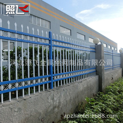锌钢护栏厂家生产热镀锌小区外墙防护栅栏 别墅铁艺围栏质优价廉