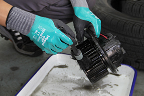 多给力WG-518通用型耐油作业手套防油耐磨抗菌处理灵巧舒适