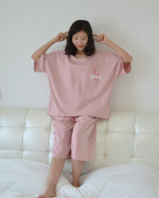 夏季女火烈鸟睡衣加肥加大码宽松休闲短袖七分裤纯棉家居服200斤图3