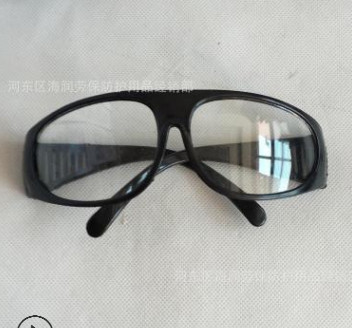 焊工眼镜 劳保眼镜/安全防护镜 209防冲击电焊眼镜 眼镜批发图3
