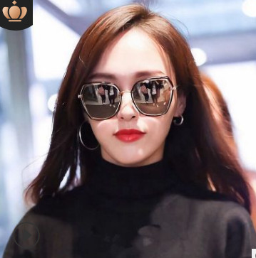 2019新款明星唐嫣同款欧美偏光太阳镜偏光网红大方框镂空墨镜女图2