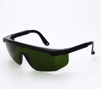 日本山本光学YW-390焊接防护眼镜防强光氩弧焊