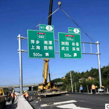 厂家直销 道路防撞立柱 高速龙门架 交通杆图3