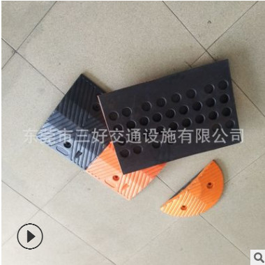 销售安装橡胶减速带道路减速带梯形减速胶上门安装各种规格减速板图2