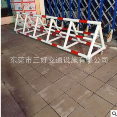 东莞三好交通设施专业承接订做各种规格防撞移动拒马护栏防撞护栏图2