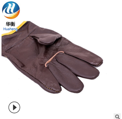 焊工手套批发耐磨头层牛皮柔软隔热耐高温劳保工业手套厂家批发图3
