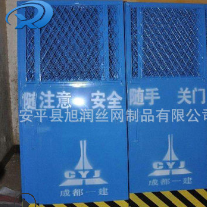 工地施工电梯防护门 建筑楼房施工井口安全防护门 现货销售图3