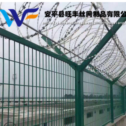 监狱围栏网 场区警戒隔离网 Y型立柱金属钢网墙 蛇腹式刀刺护栏网图3
