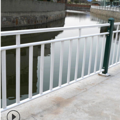 专业生产直销桥梁护栏 河道护栏 安全美观河道两侧护栏隔离防撞栏图3
