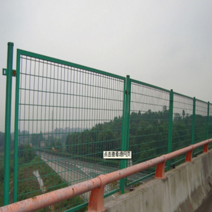 桥梁护栏网 防抛网 钢丝网围栏 铁丝防护网 安平厂家供应
