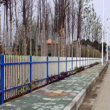 安平厂家供应 锌钢护栏网 铁栅栏 锌钢栅栏 铁艺护栏网图3