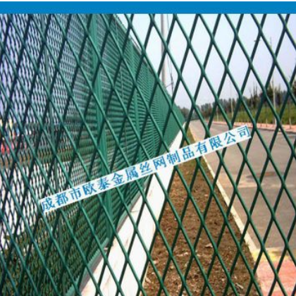 批发护栏网 浸塑铁丝网 勾花框架网 钢板边框防护网 道路围栏网图3