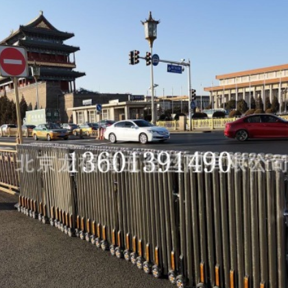 出租伸缩路障，租赁可移动伸缩硬隔离，13601391490图3