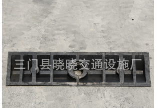 厂家直销 35cm橡胶分道体 道路反光分道标 警示分道体车辆导向标图3