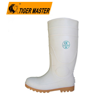 专业品质 供应高档热销pvc耐油防滑雨靴 安全防护鞋靴 供应产品 哈尔滨安耐防护用品有限公司