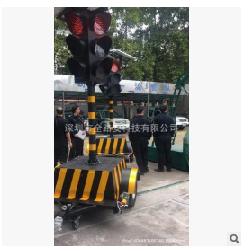 带电动升降拖挂式太阳能信号灯，汽车轮子移动红绿灯厂家直销图2