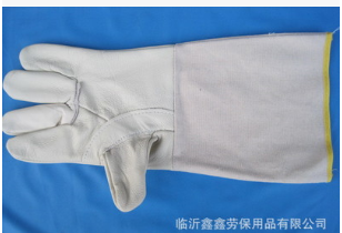 长期供应电焊防护手套 帆布电焊 家私皮电焊劳保图2