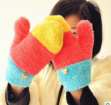 地滩货源 韩版时尚女生冬天保暖彩虹手套 毛绒拼接色并指加厚D001