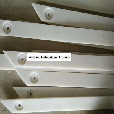 厂家供应皮食品机械输送耐磨条 塑料防护条 板衬条K型导轨护栏 塑料护栏 输送导槽 支持定制图5