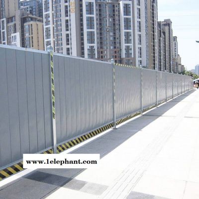 防风防尘围挡 品牌供应商 拓轩烤漆冲孔施工围挡 公路临时隔离围挡 烤漆冲孔施工围挡批发图3