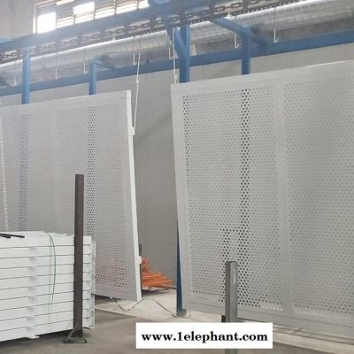 钢结构金属防风护栏网 镀锌冲孔板施工隔离环保防尘围挡 尺寸定制图5