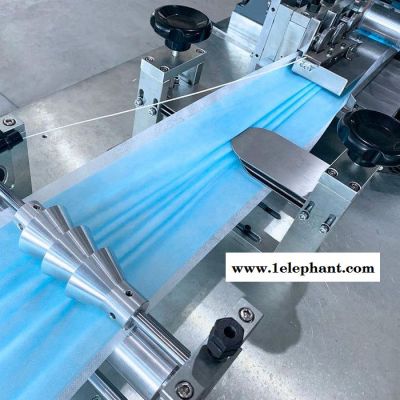 ** 口罩机加工设备 一次性口罩机 三层无纺布口罩机 口罩机器价格图7