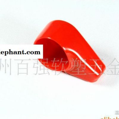 **软塑五金齐全红色43口径鞋套图2