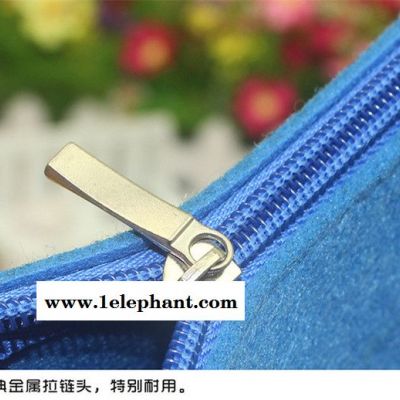 定制日用百货环保毛毡化妆包毛毡收纳袋 收纳毛毡包 毛毡零钱包图2