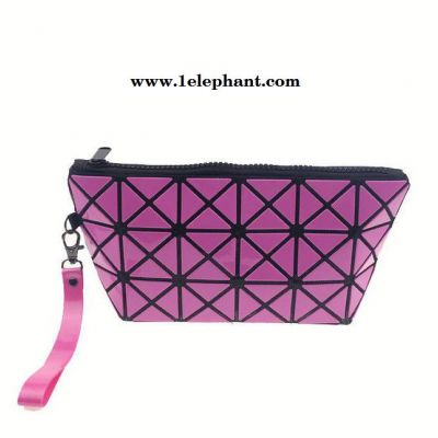 直销 2016新款女包 时尚亮片个性休闲收纳盒女式手拿化妆包图3