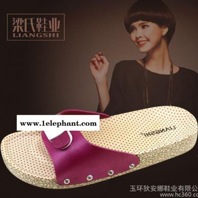 新款凉拖平跟一字拖女拖鞋软底女休闲室外厚底沙滩拖鞋女凉拖鞋