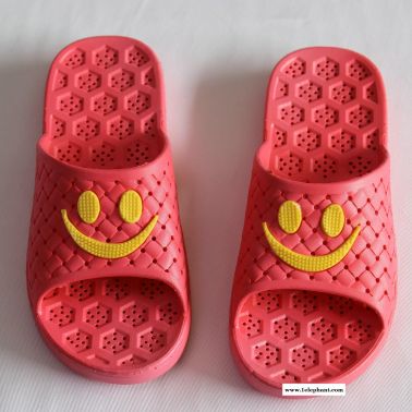 新款2015韩版夏季拖鞋防滑漏水浴室凉拖鞋男女士情侣家居拖鞋