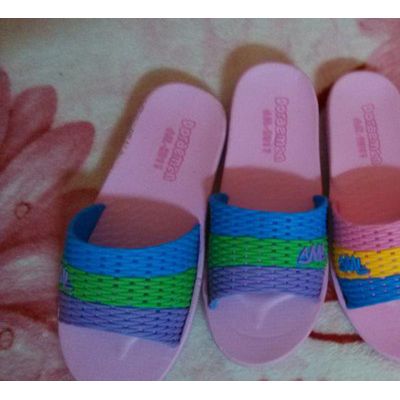 低价**EVA 杂款鞋子 家居女式一字拖鞋 地摊拖鞋图2