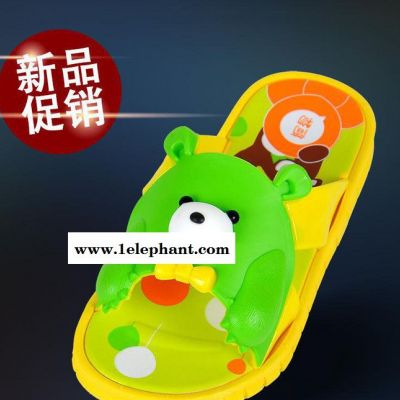 2015夏季新款儿童凉拖鞋 防滑软底 **可爱小熊拖鞋图2