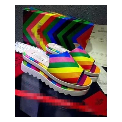 2015夏季新款V彩虹拖鞋真皮松糕跟厚底坡跟防水台拼色女拖鞋