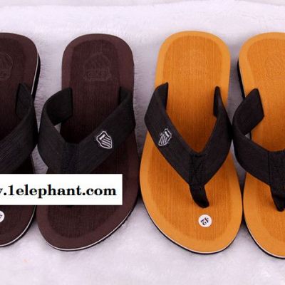 供应**2014夏季爆款凉拖鞋  新款时尚韩版人字拖鞋