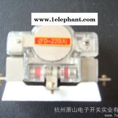 供应铁路ZFD-220（A）1防雷组合图2