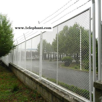 振鼎 河道防护网 水渠框架喷塑防护网 金属焊接框架防护网 ** 甘肃图2