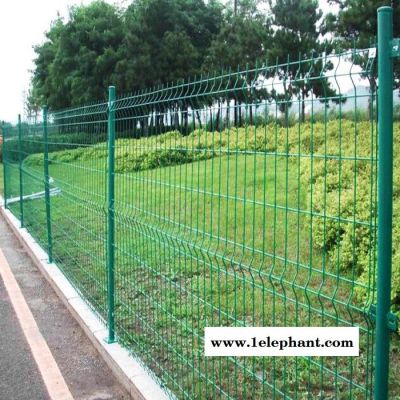 朋英低价** 绿色浸塑防护网 组装式小区防护网 双边丝防护网图5