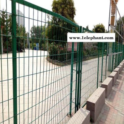 耀科 河道防护网 水渠框架喷塑防护网 金属焊接框架防护网 ** 甘肃图4