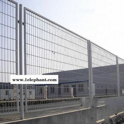 耀科 河道防护网 水渠框架喷塑防护网 金属焊接框架防护网 ** 甘肃图6