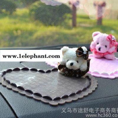 小熊防滑垫 汽车卡通立体心形车用防滑垫/魔力胶公仔防滑垫图3