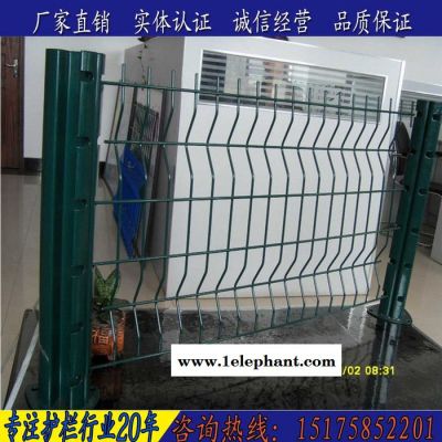 建筑工地防护网 框架防护网 高速公路防护网 高速公路护栏网图8