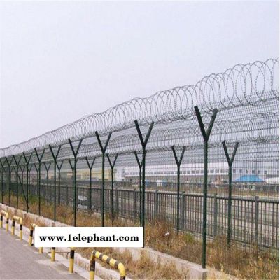 供应 科耀 监狱护栏网 机场护栏网 看守所防护网 军事基地防护网 边界防护网 寖塑电焊网 网片厂家图4